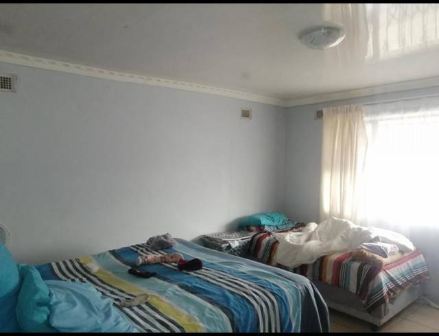 3 BEDROOM HOUSE FOR SALE IN UMLAZI M